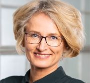 Dr. Maria Zach
